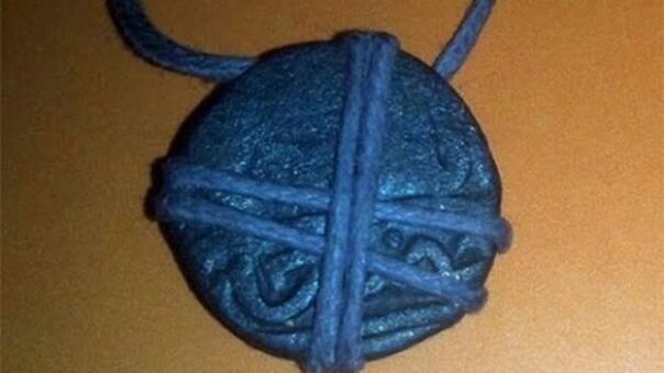Horde amulet para sa pinansiyal na kagalingan